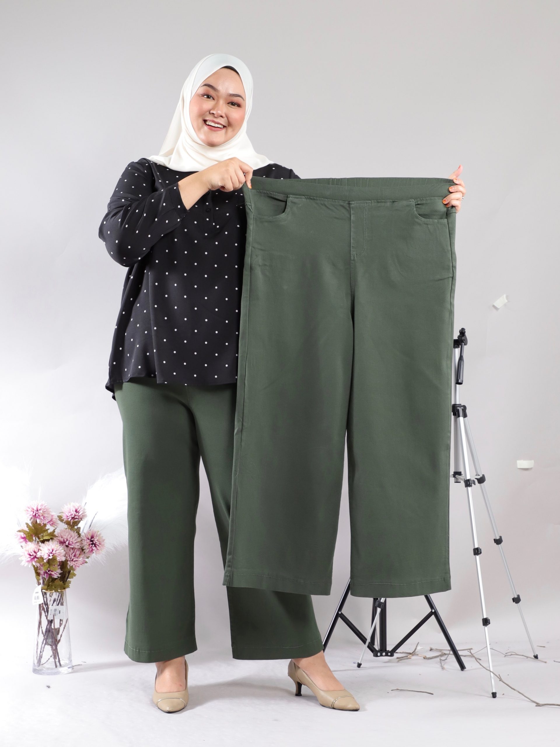 Wide Leg Pants (Plain) - RAYCHA CLOSET